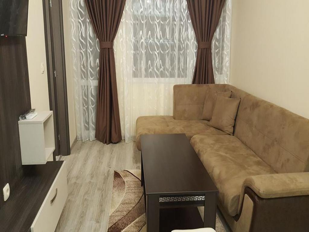 Ayberk Apart ساندانسكي المظهر الخارجي الصورة